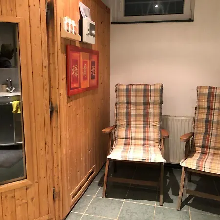 Nationalpark Eifel Sauna نيدغن