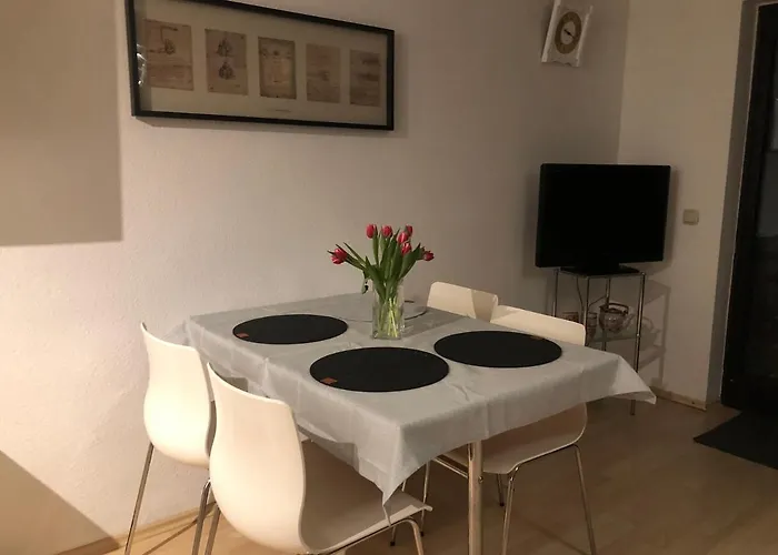 Апартаменты Nationalpark Eifel Sauna Нидегген