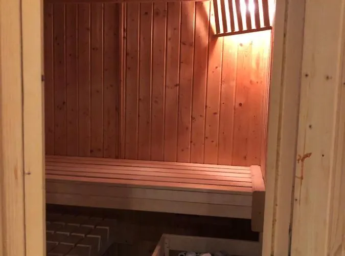 Апартаменты Nationalpark Eifel Sauna *